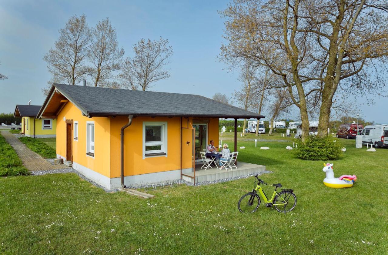 אלטנקירכן Knaus Camping- Und Ferienhauspark Rugen מראה חיצוני תמונה
